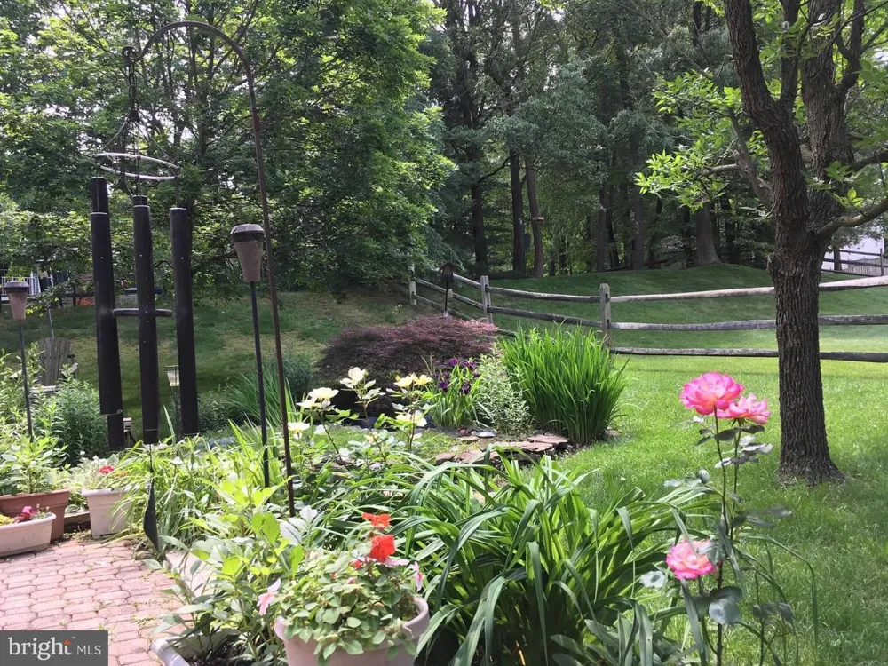 8401 TRIPLE CROWN ROAD Bowie, MD 20715