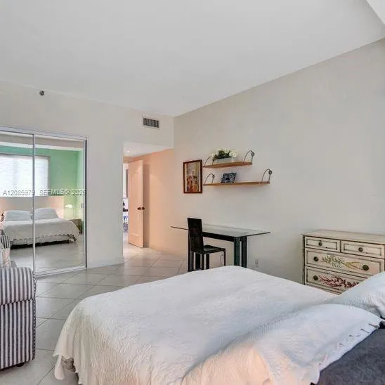 151 Crandon Blvd #1130 Key Biscayne, FL 33149