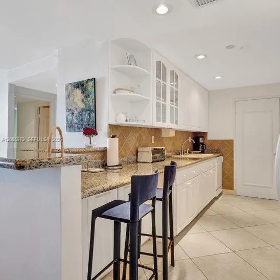 151 Crandon Blvd #1130 Key Biscayne, FL 33149