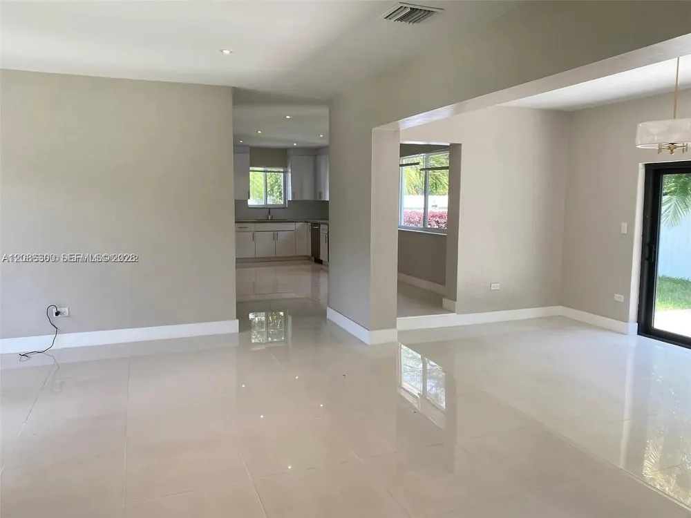 12015 NE 7th Ave Biscayne Park, FL 33161