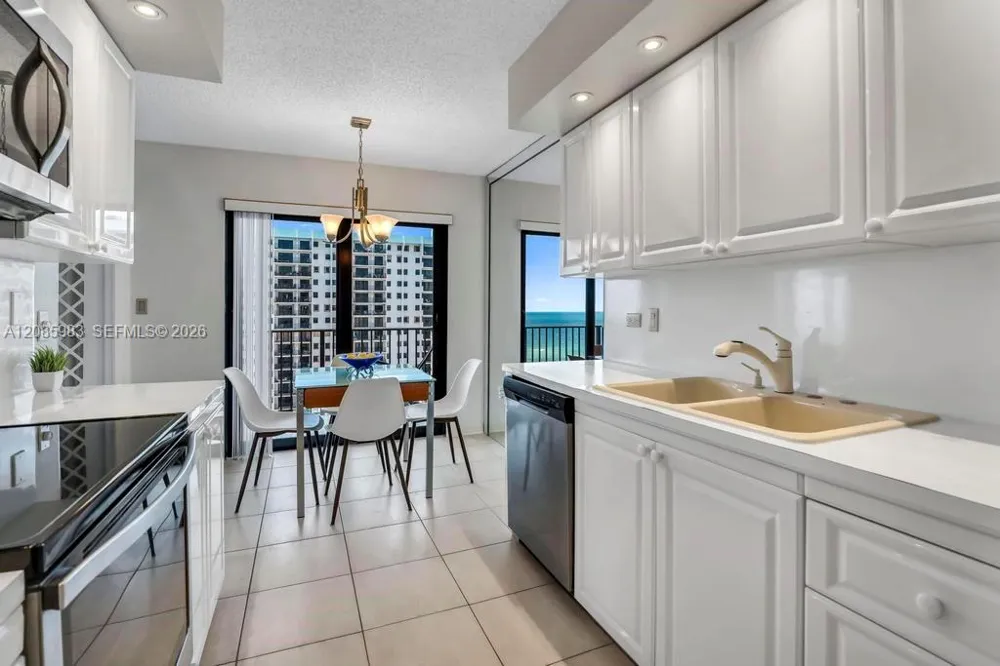 1201 S Ocean Dr #2003N Hollywood, FL 33019