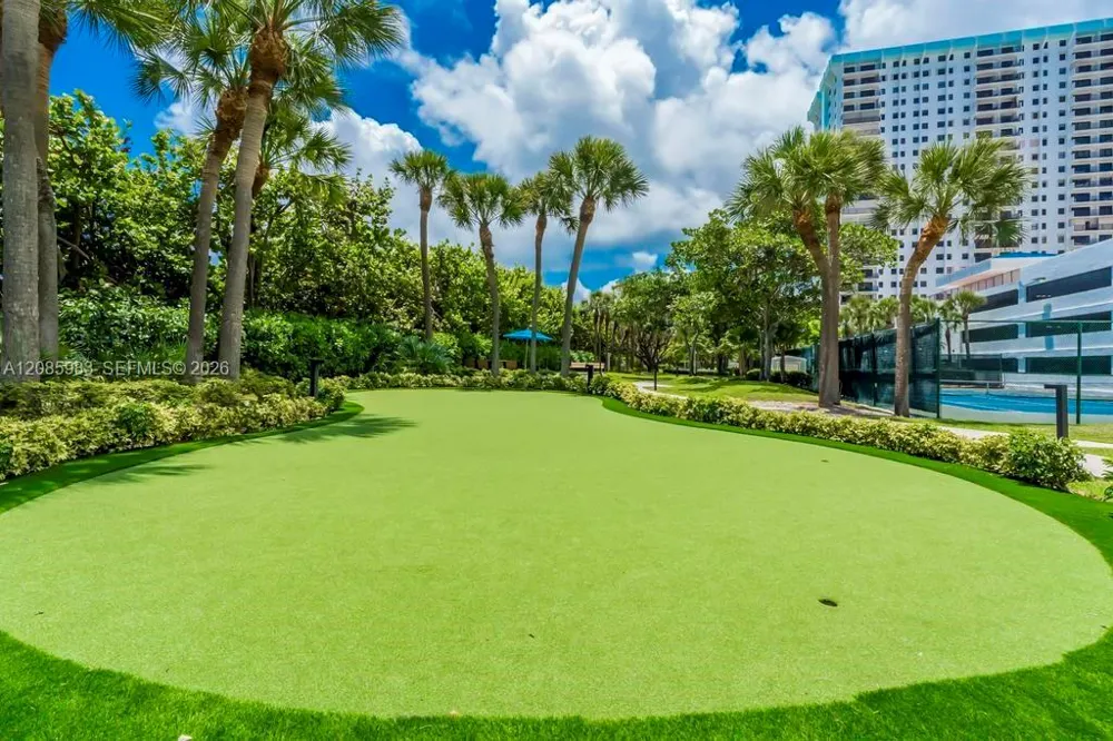 1201 S Ocean Dr #2003N Hollywood, FL 33019