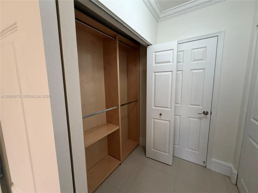 8449 Ardoch Rd #8449 Miami Lakes, FL 33016