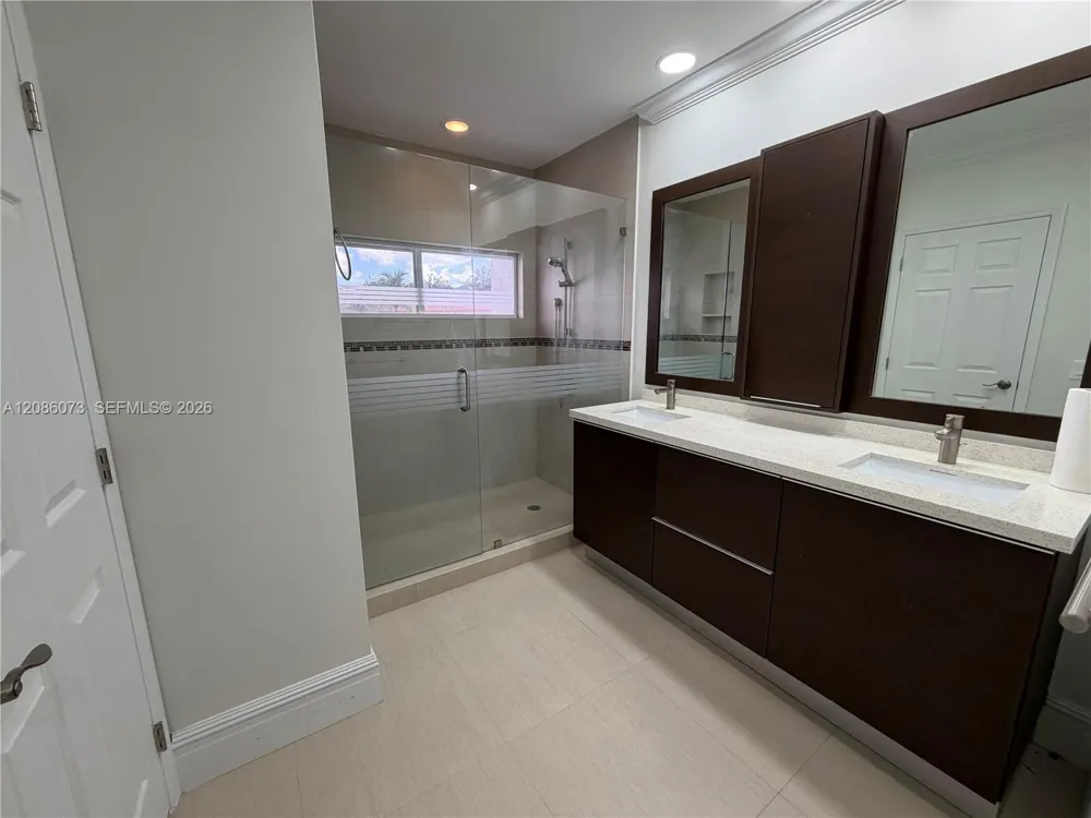 8449 Ardoch Rd #8449 Miami Lakes, FL 33016