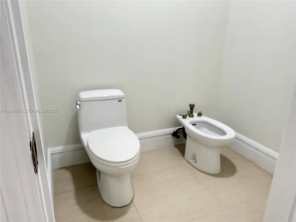8449 Ardoch Rd #8449 Miami Lakes, FL 33016