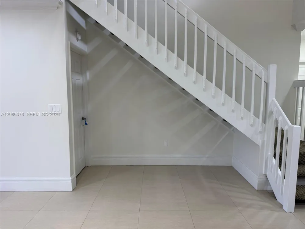 8449 Ardoch Rd #8449 Miami Lakes, FL 33016