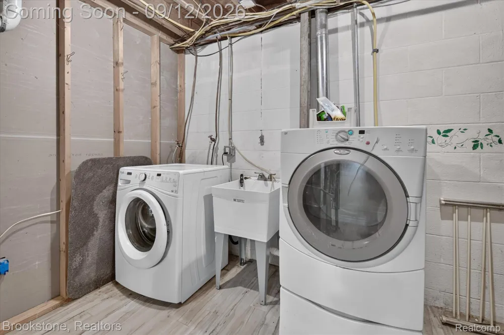 11690 Tecumseh Macon Road Macon Township, MI 49236