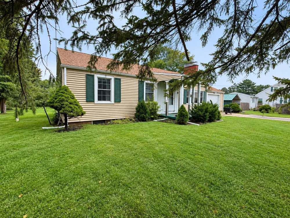 14751 Michigan Avenue Marshall Township, MI 49068