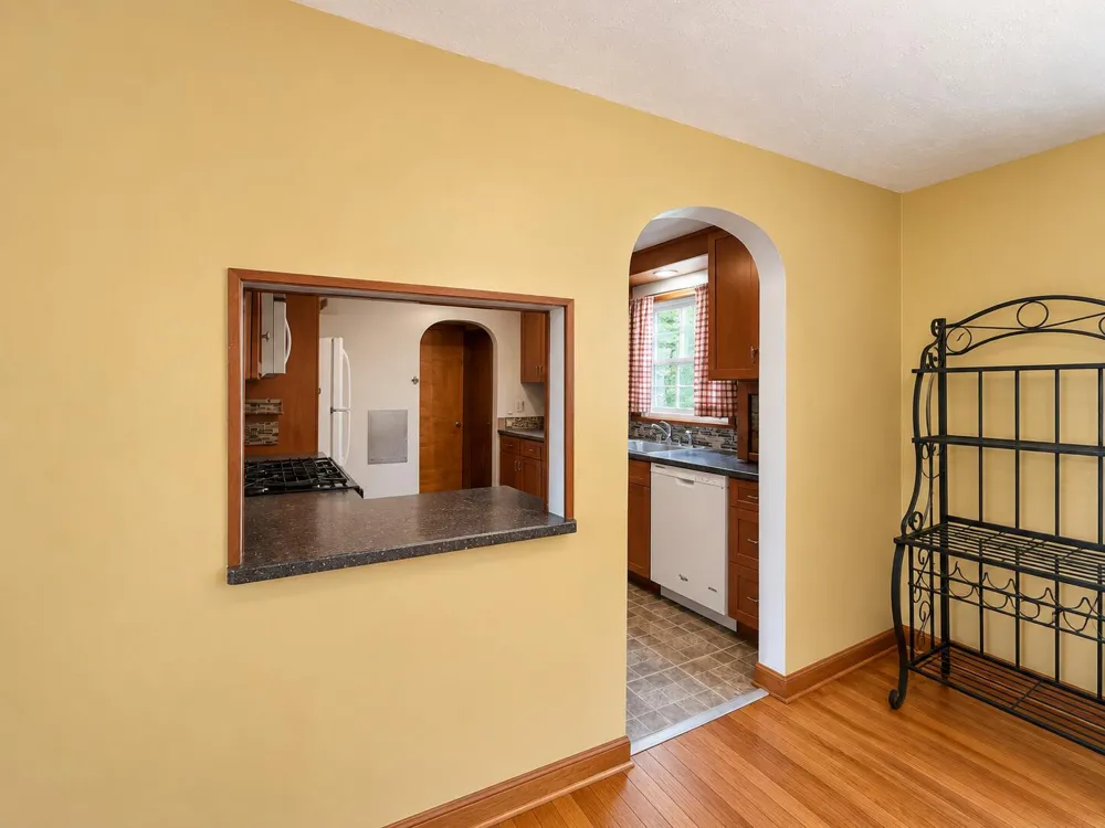 14751 Michigan Avenue Marshall Township, MI 49068