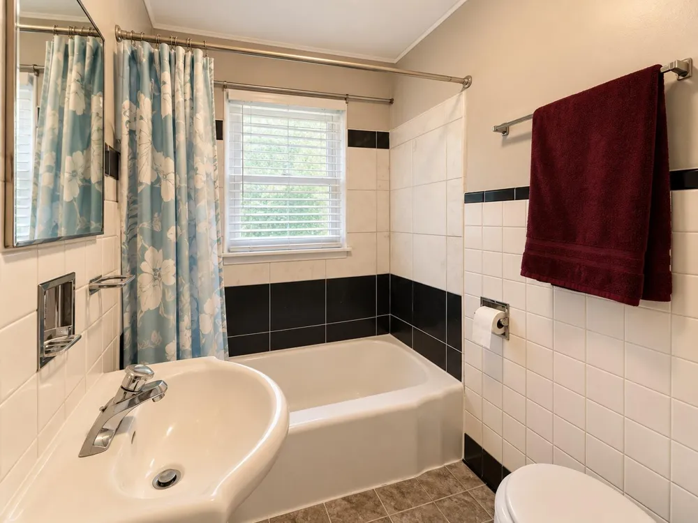 14751 Michigan Avenue Marshall Township, MI 49068