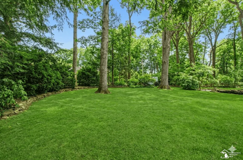 330 Cole Road Monroe City, MI 48162