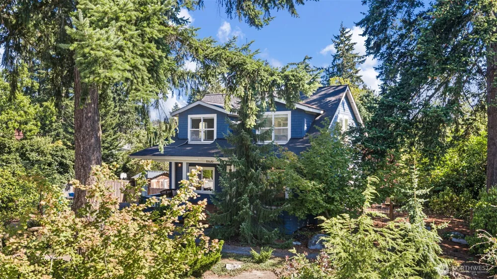 15520 Burke Avenue Shoreline, WA 98133