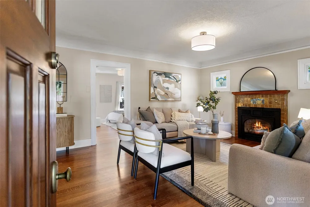 15520 Burke Avenue Shoreline, WA 98133