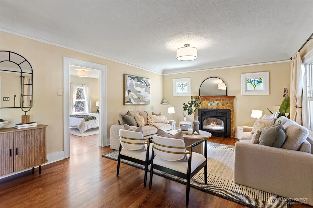 15520 Burke Avenue Shoreline, WA 98133