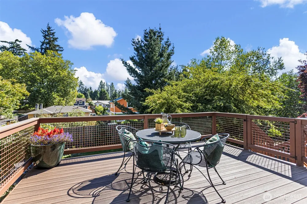 15520 Burke Avenue Shoreline, WA 98133