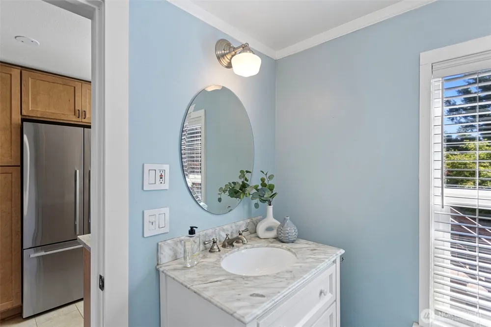 15520 Burke Avenue Shoreline, WA 98133