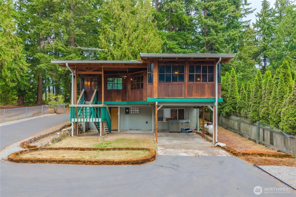 32425 46th Place S Auburn, WA 98001