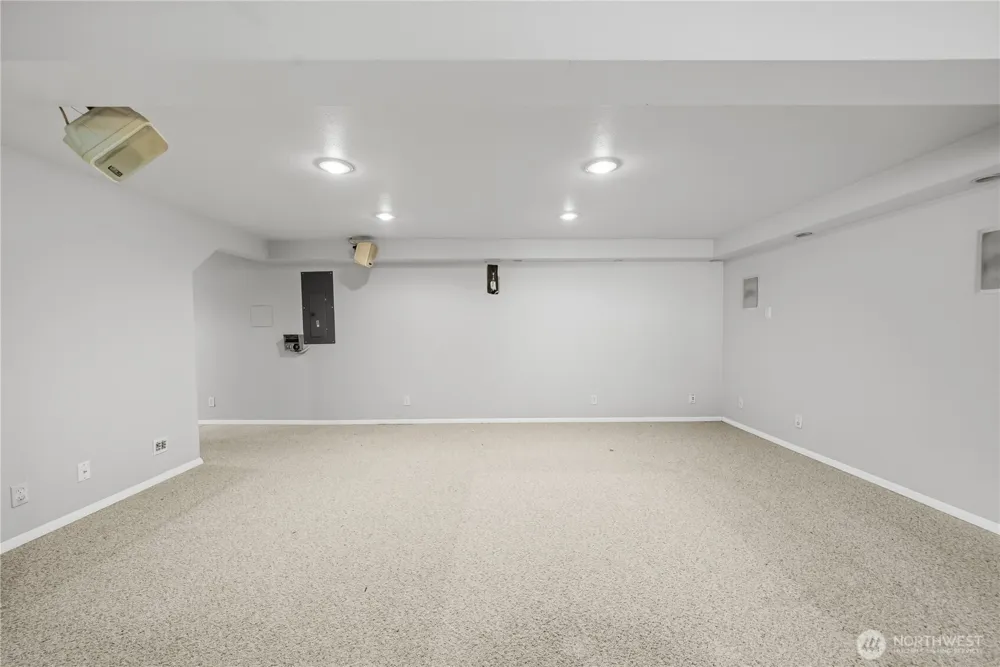 32425 46th Place S Auburn, WA 98001