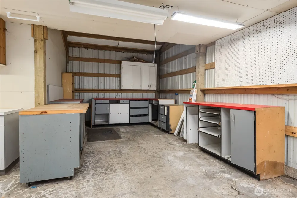 32425 46th Place S Auburn, WA 98001