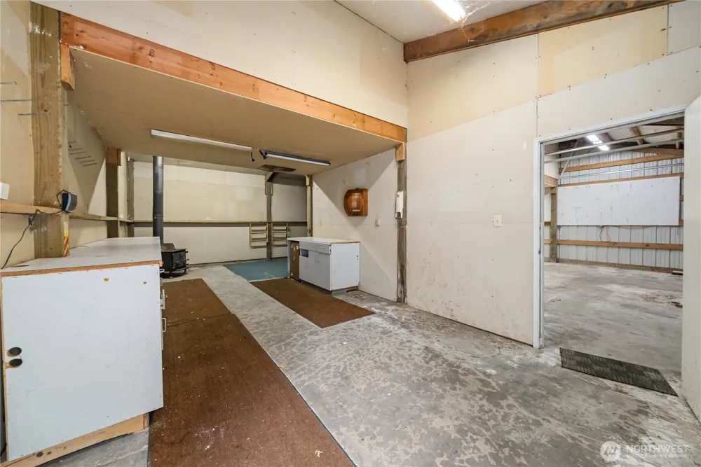 32425 46th Place S Auburn, WA 98001