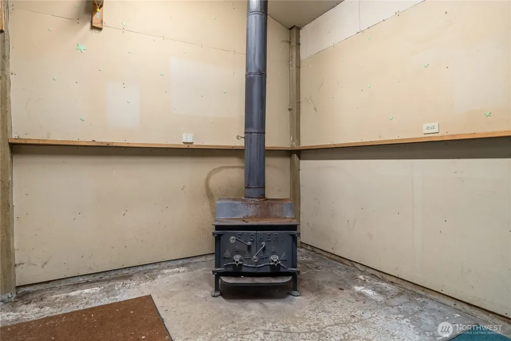 32425 46th Place S Auburn, WA 98001