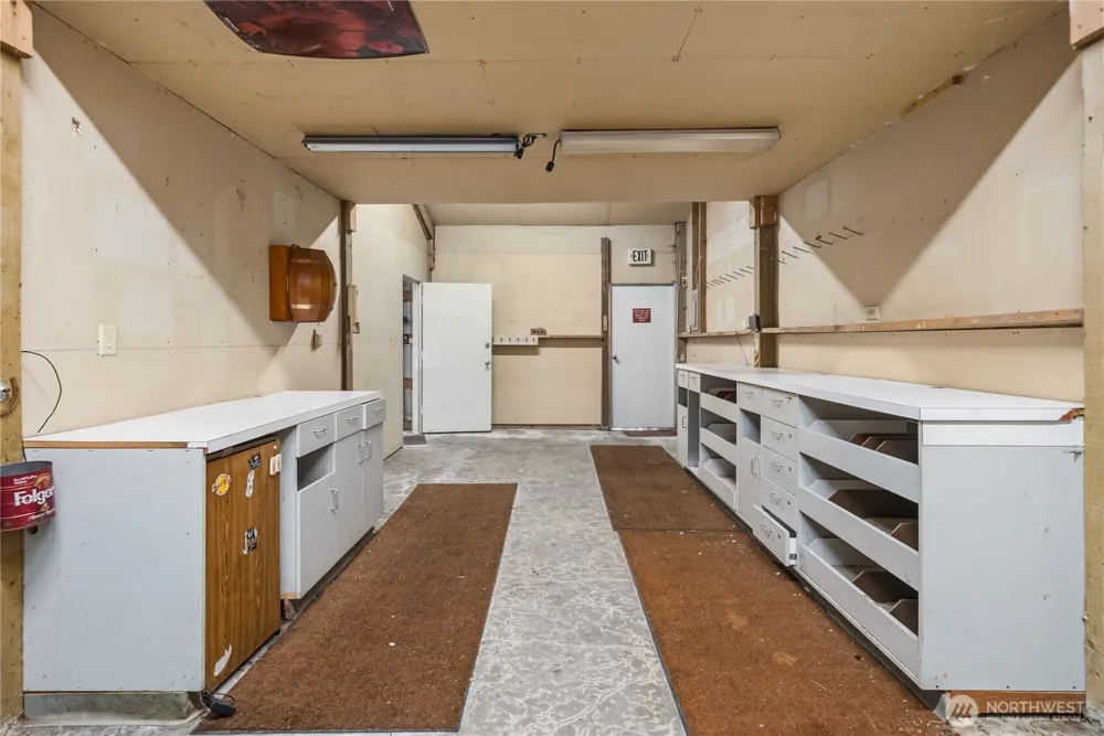 32425 46th Place S Auburn, WA 98001