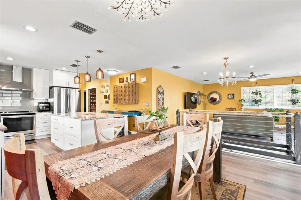 389 GEORGIA AVENUE Crystal Beach, FL 34681