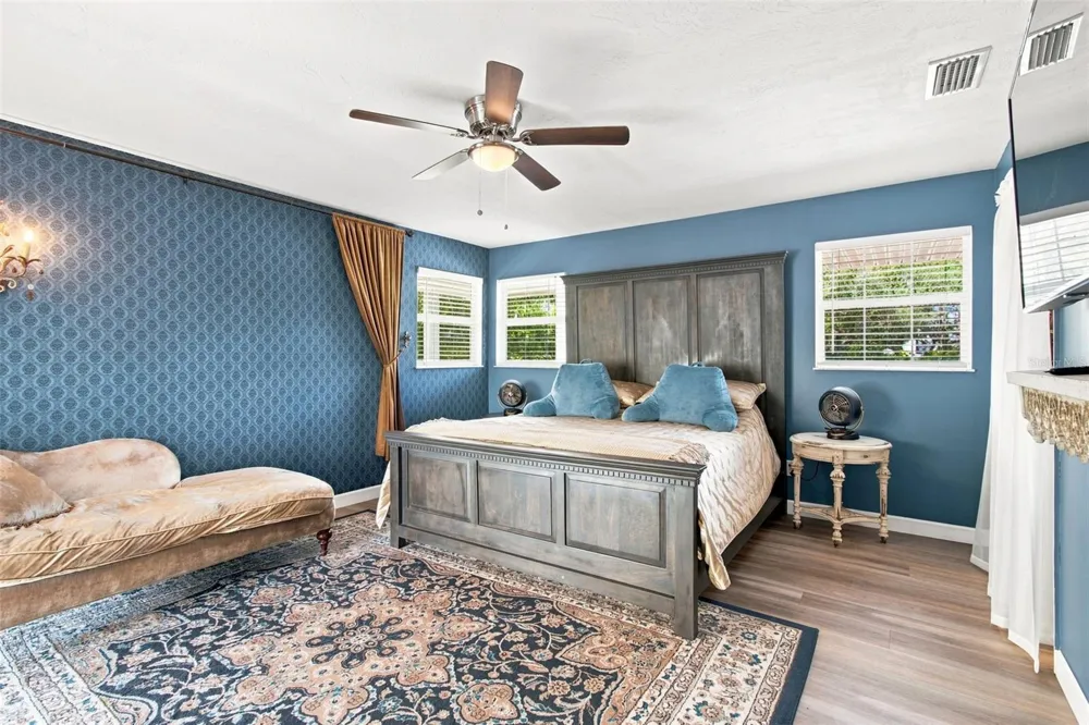 389 GEORGIA AVENUE Crystal Beach, FL 34681