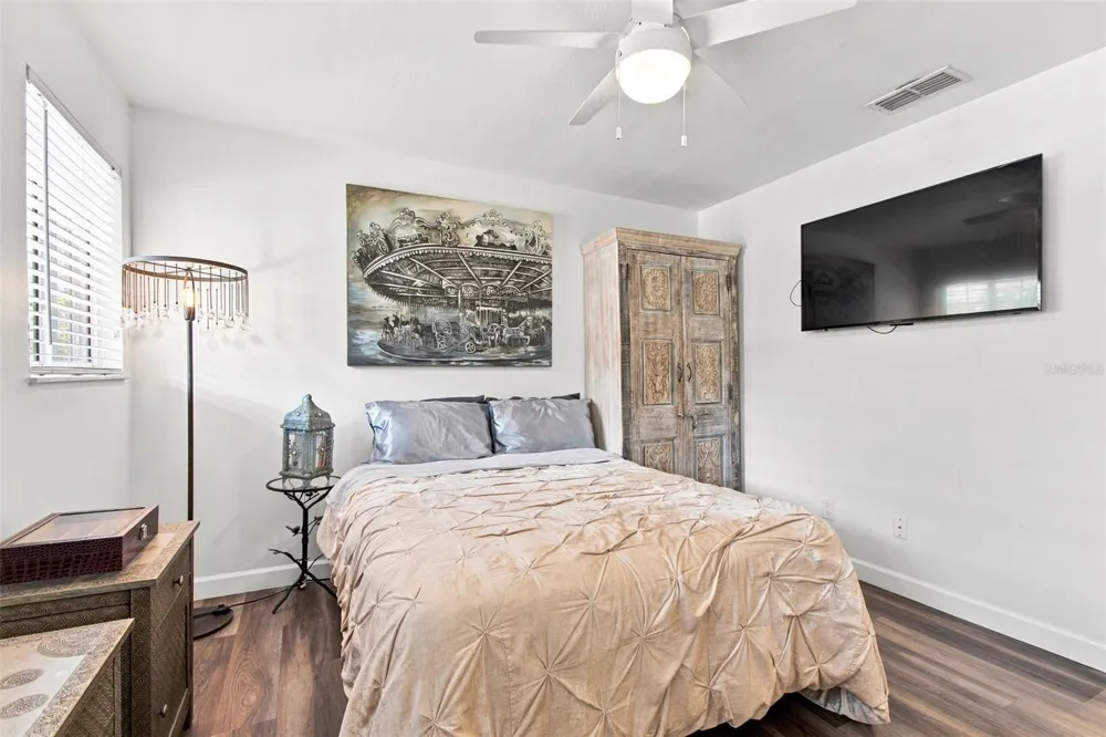 389 GEORGIA AVENUE Crystal Beach, FL 34681