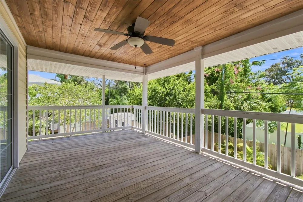 389 GEORGIA AVENUE Crystal Beach, FL 34681