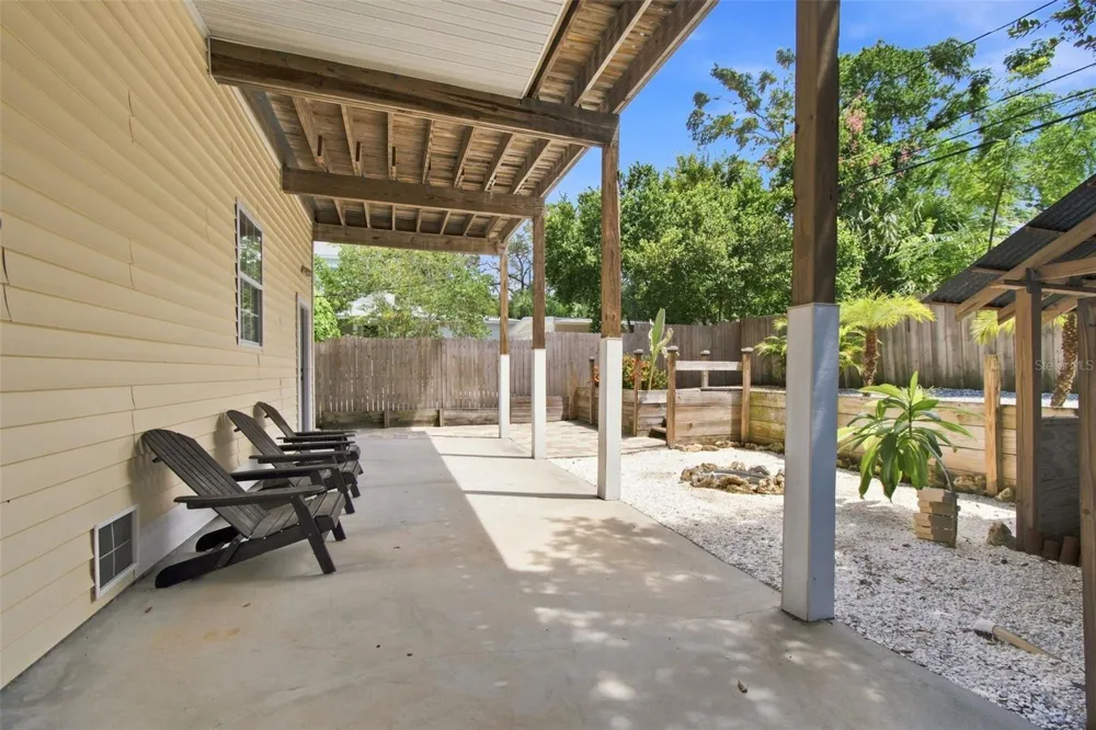 389 GEORGIA AVENUE Crystal Beach, FL 34681