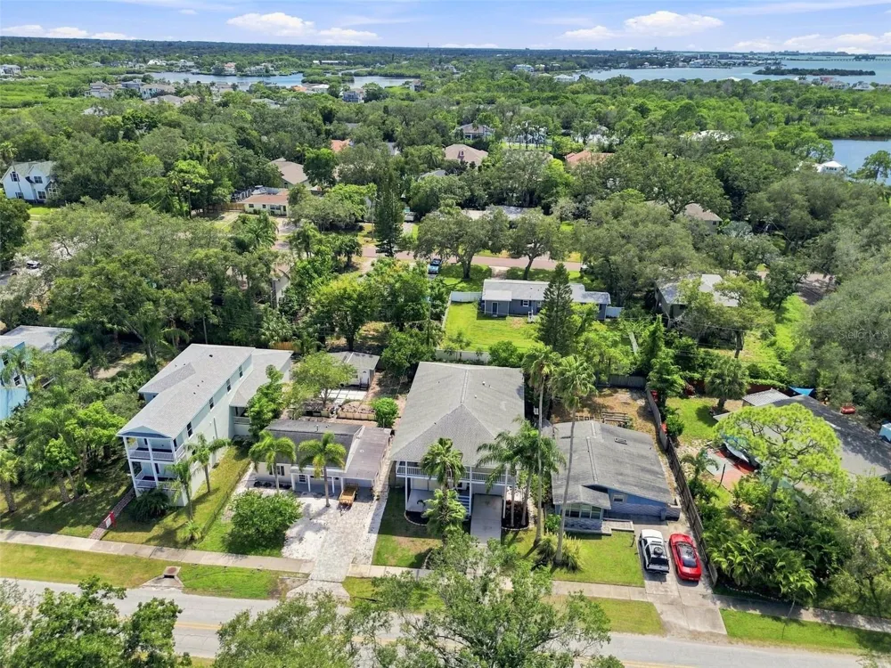 389 GEORGIA AVENUE Crystal Beach, FL 34681