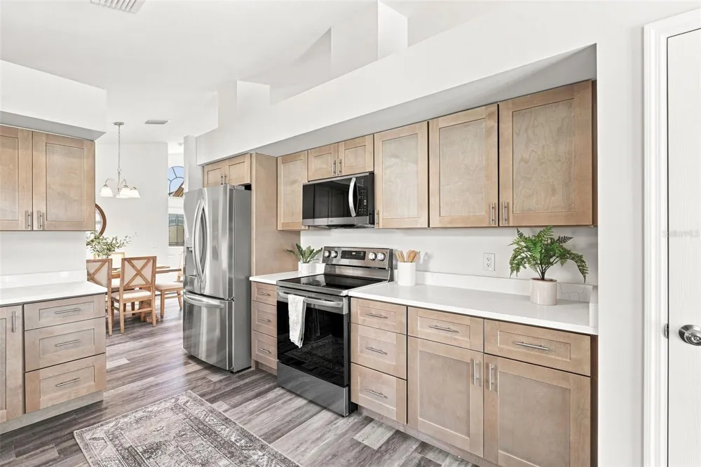 924 HARBOR TOWN DRIVE Venice, FL 34292