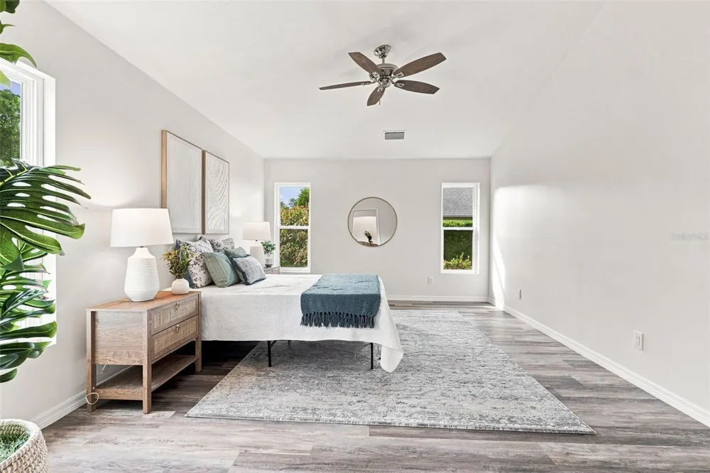 924 HARBOR TOWN DRIVE Venice, FL 34292