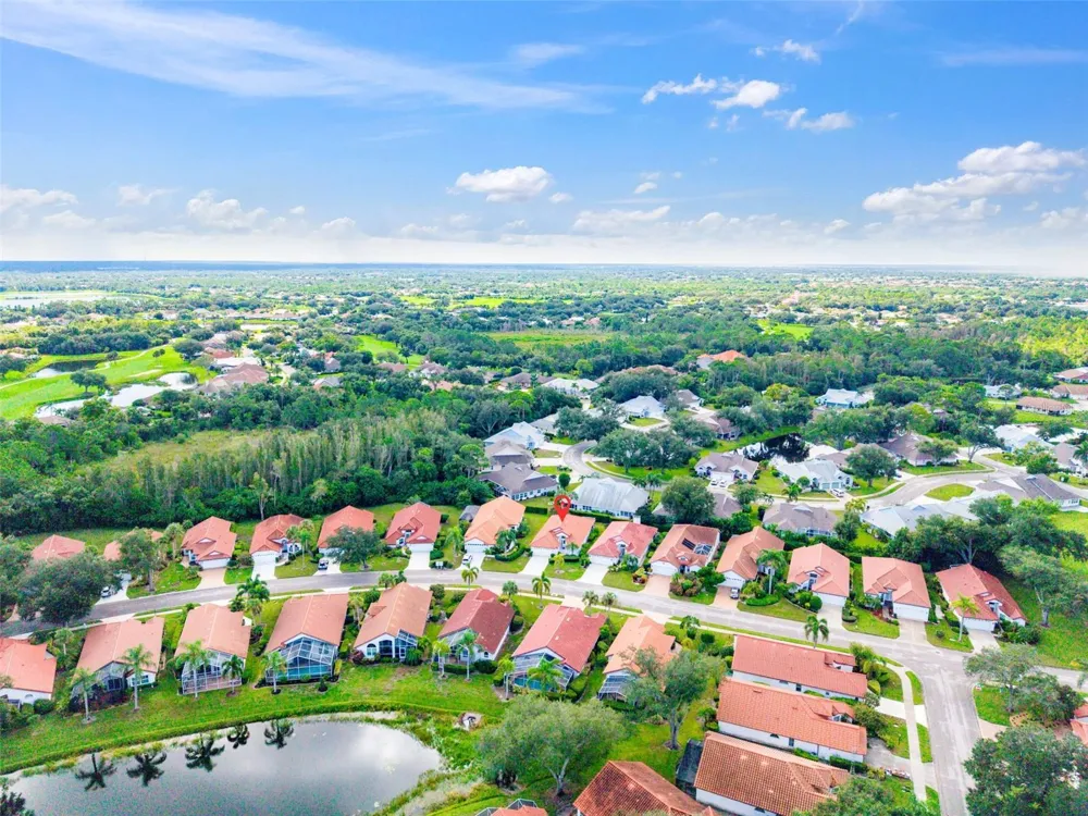 924 HARBOR TOWN DRIVE Venice, FL 34292