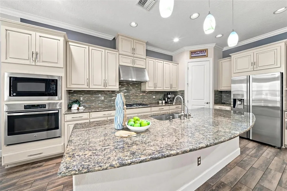 12672 FONTANA LOOP Bradenton, FL 34211