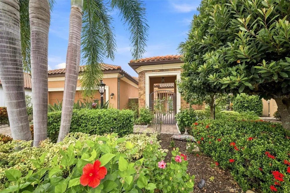 12672 FONTANA LOOP Bradenton, FL 34211