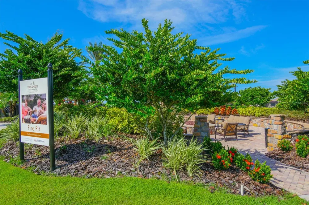 12672 FONTANA LOOP Bradenton, FL 34211