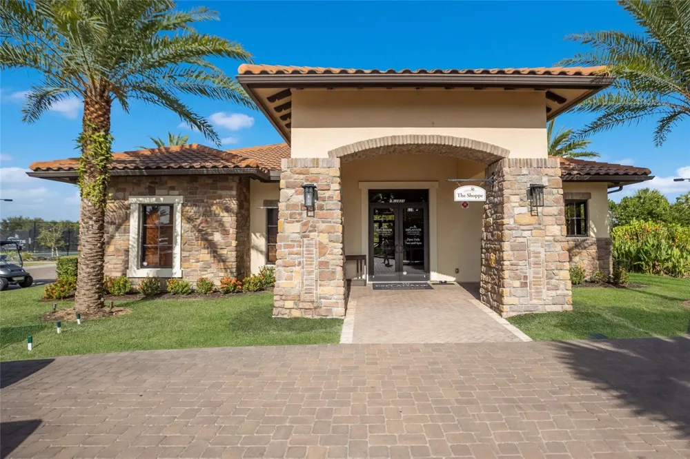 12672 FONTANA LOOP Bradenton, FL 34211