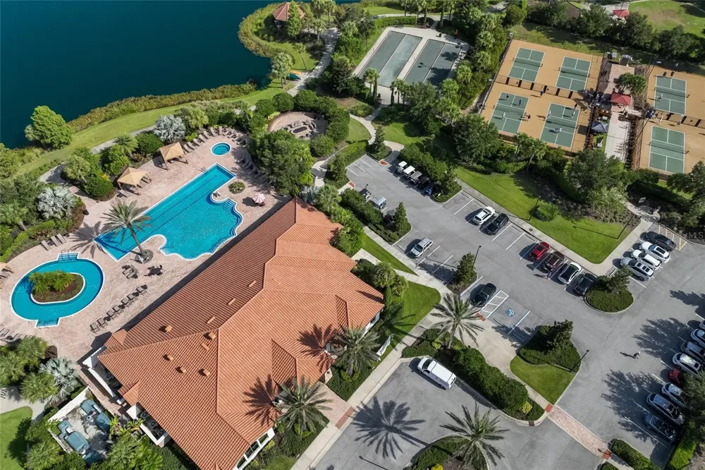 12672 FONTANA LOOP Bradenton, FL 34211