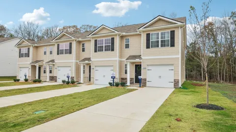 1325 Churchill Lane