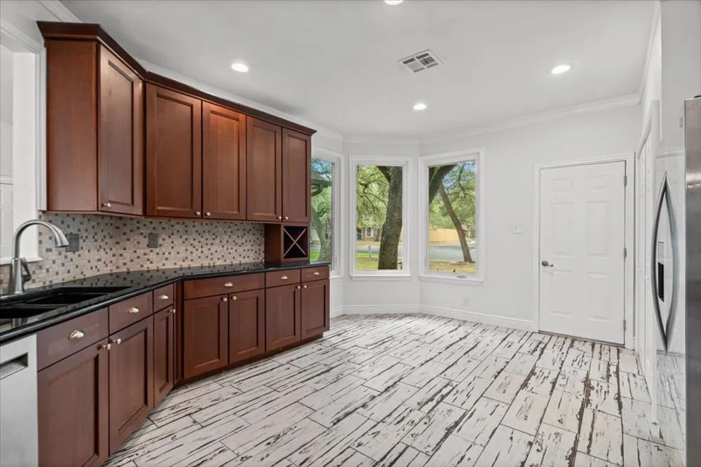 13201 Briar Hollow Drive Austin, TX 78729