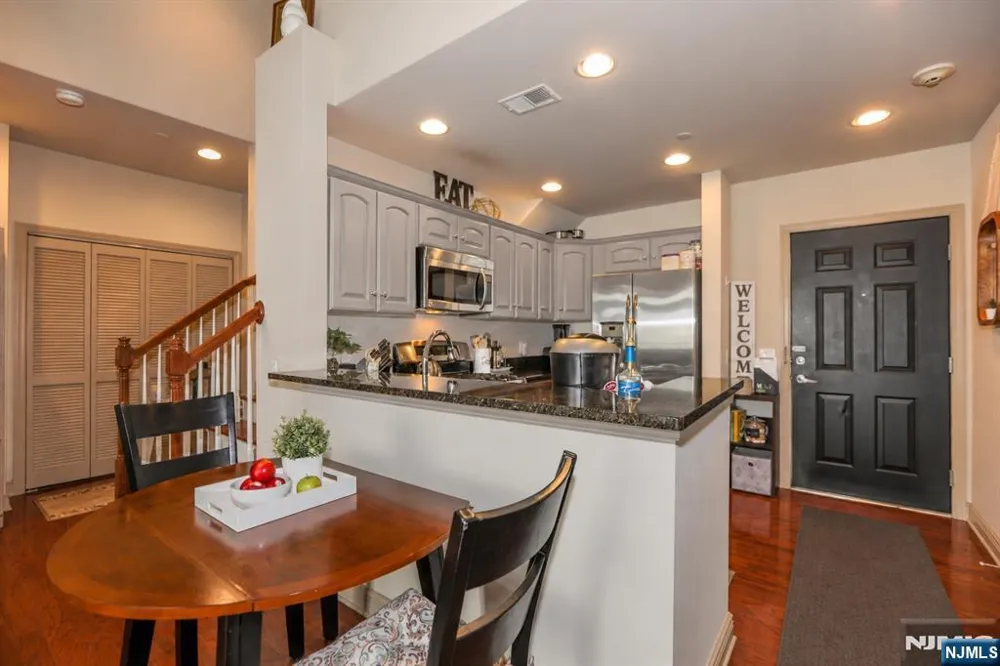 7400 River Road 434 North Bergen, NJ 07047