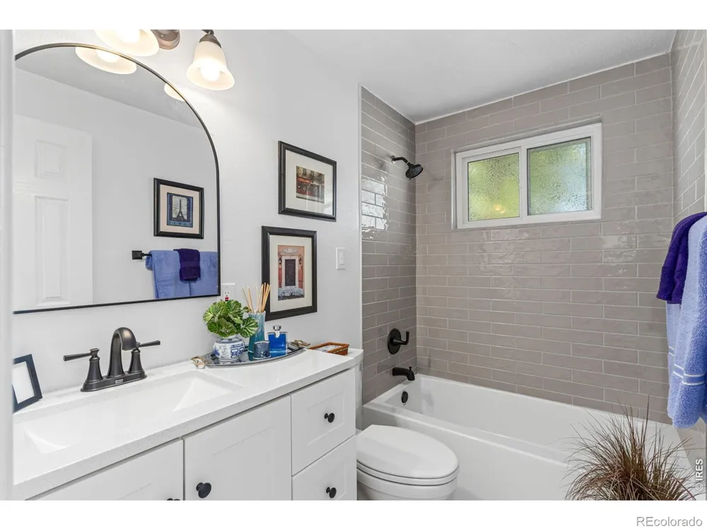 7860 Mona Court Denver, CO 80221
