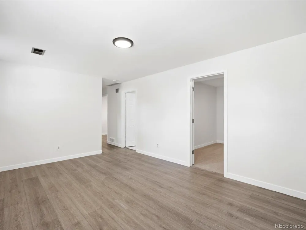 2127 S Ivory Street Aurora, CO 80013