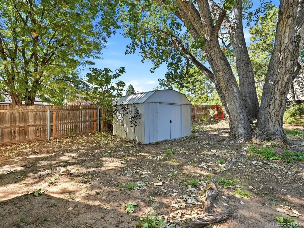 2127 S Ivory Street Aurora, CO 80013