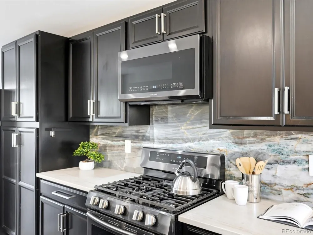 2127 S Ivory Street Aurora, CO 80013