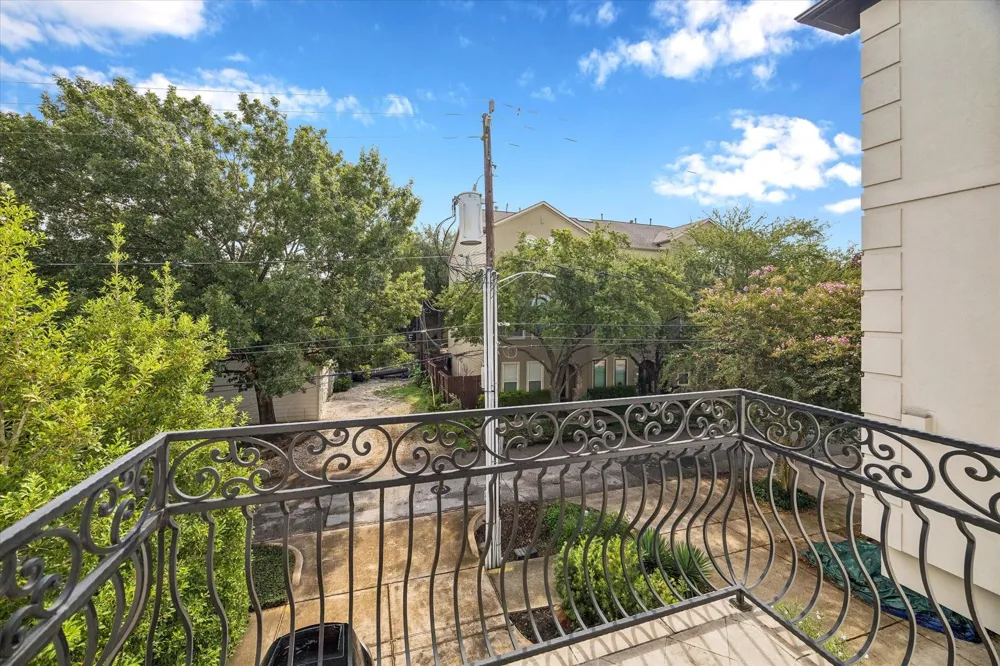 415 Reinerman Street #A Houston, TX 77007