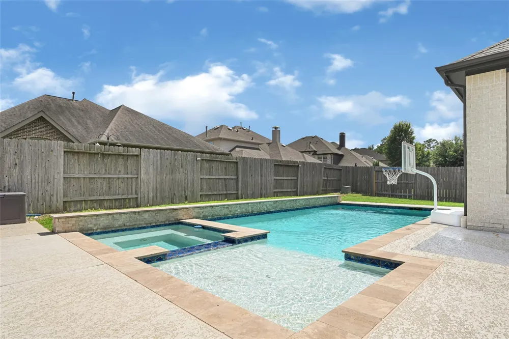 13018 Fernbank Forest Drive Humble, TX 77346