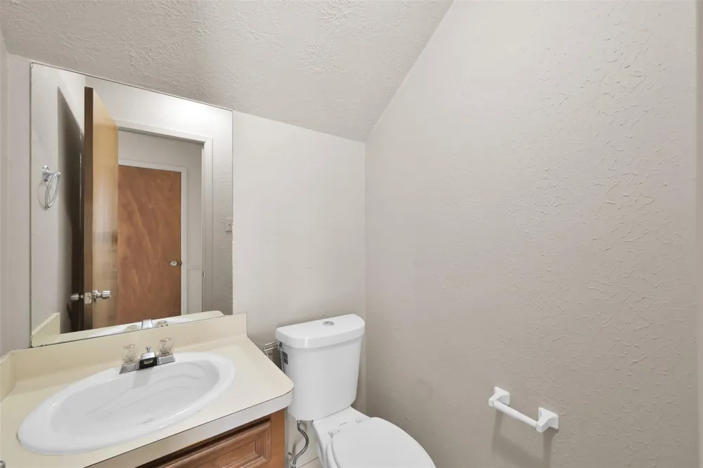 1603 Hazelwood Street Street #B Conroe, TX 77301